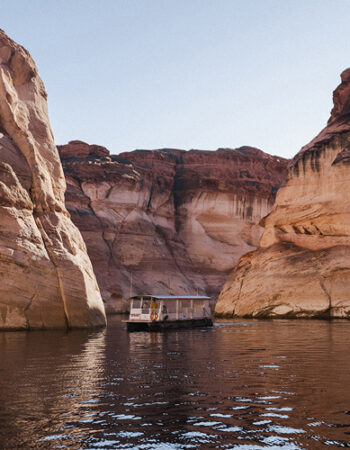 Antelope Point Marina