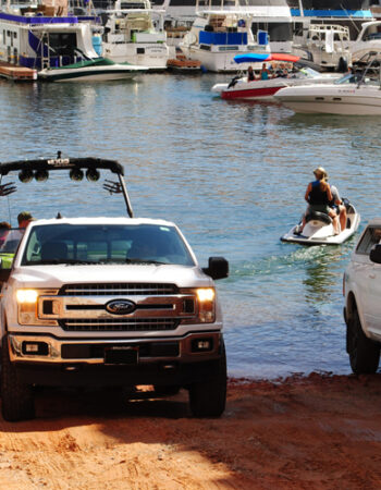 Antelope Point Marina